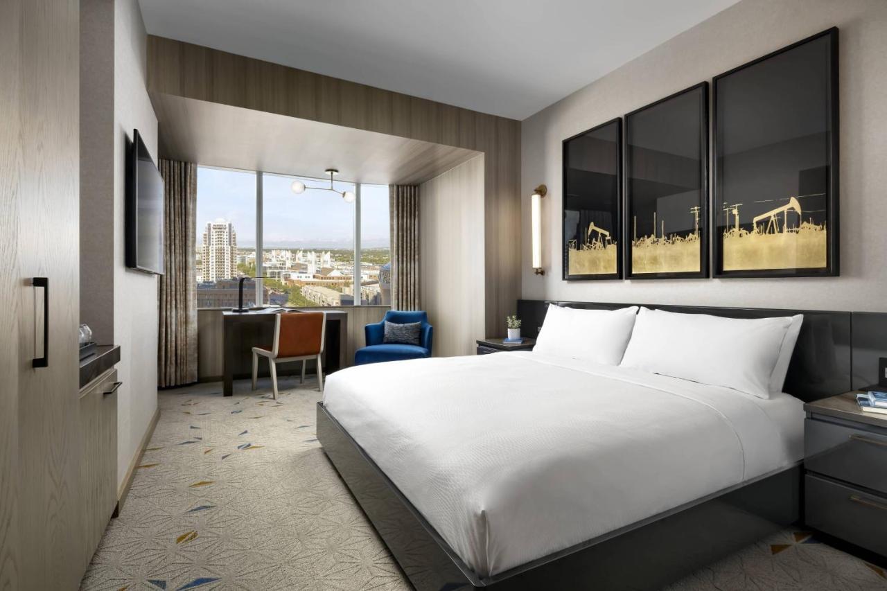 Hotel Jw Marriott Ice District Edmonton