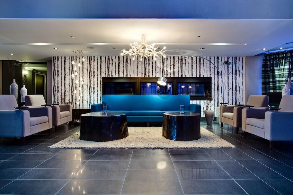 Sandman Signature South