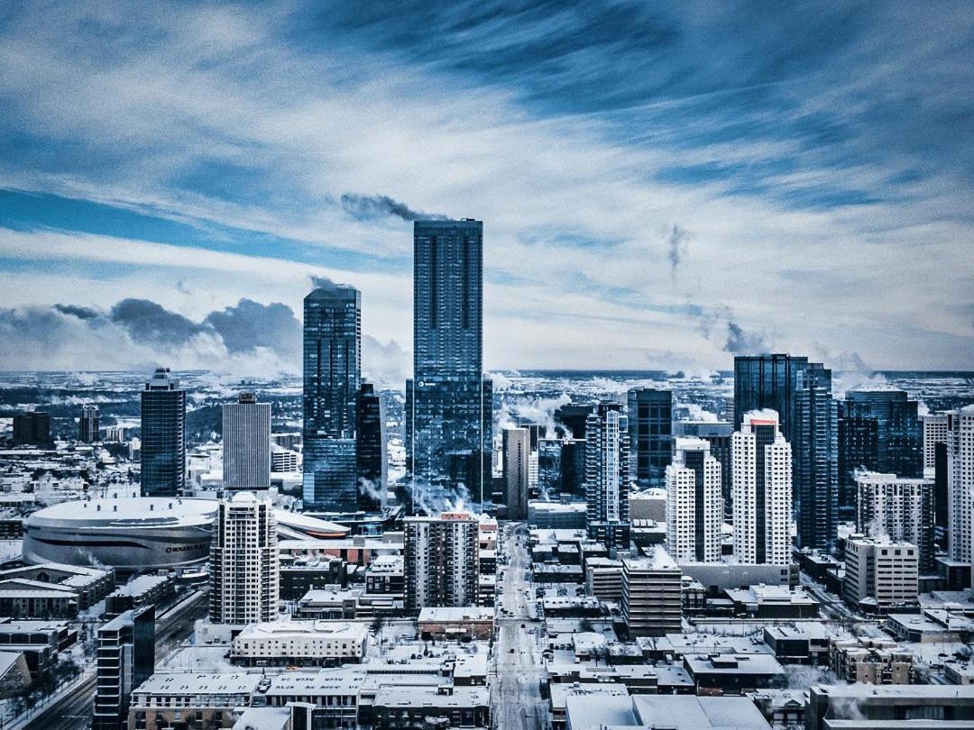 Brand New Dt 1 Bedroom Close To Edmonton, Canada Apartment