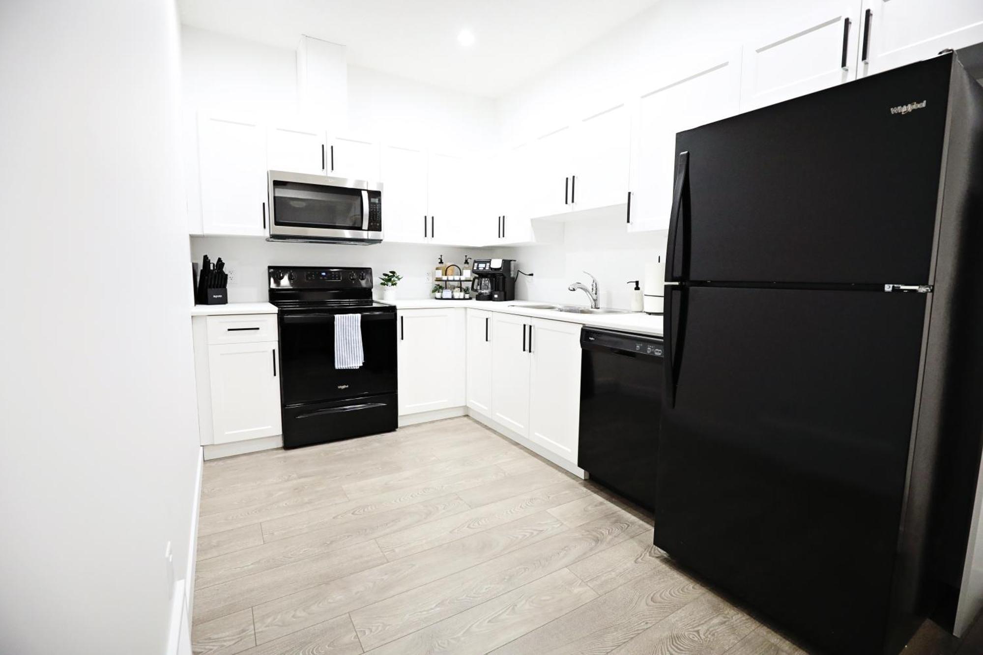 Holiday home Stylish Retreat With King Bed, Long Stays, Wem, Disney+