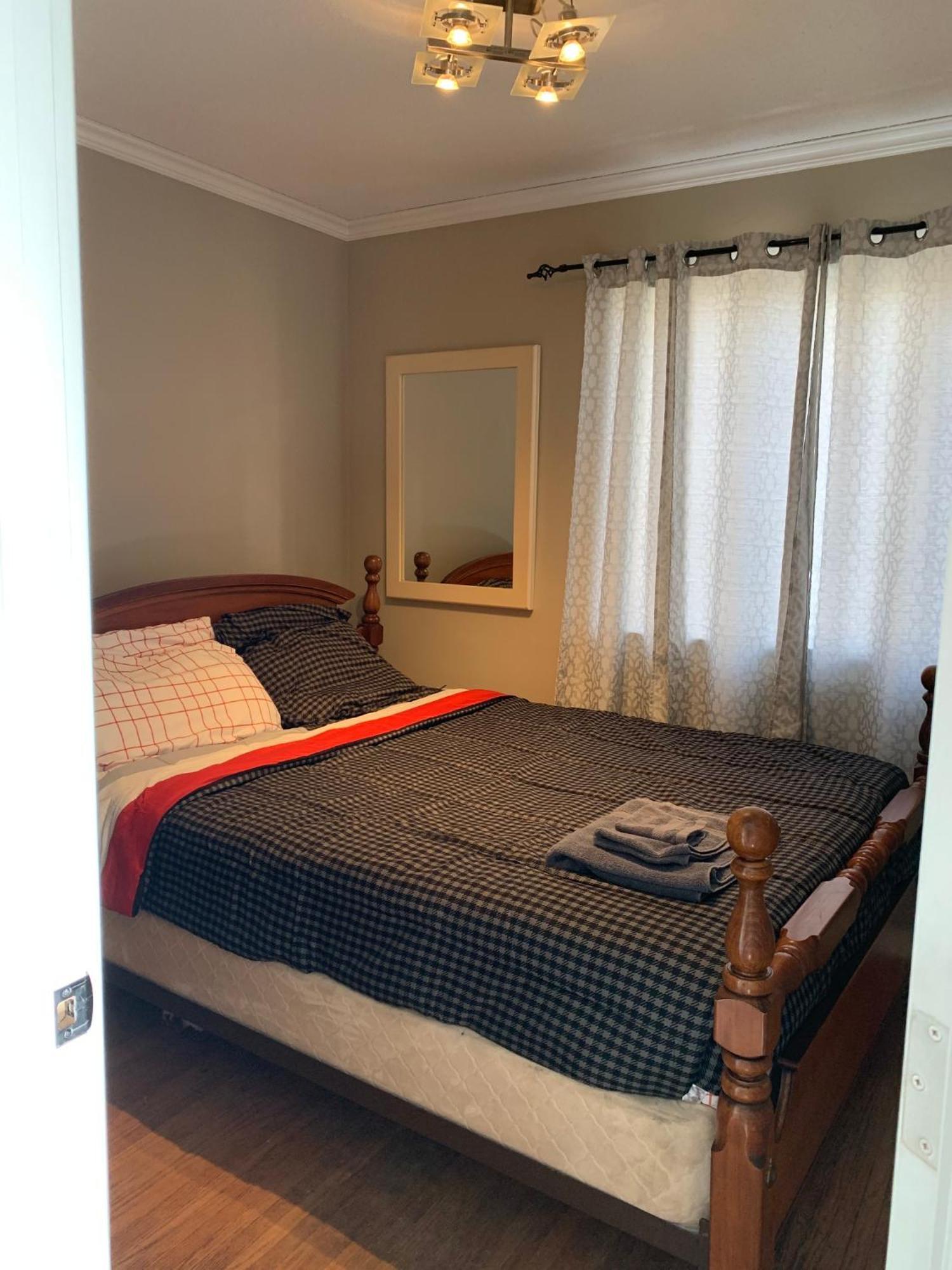 Homestay A Place To Call Edmonton