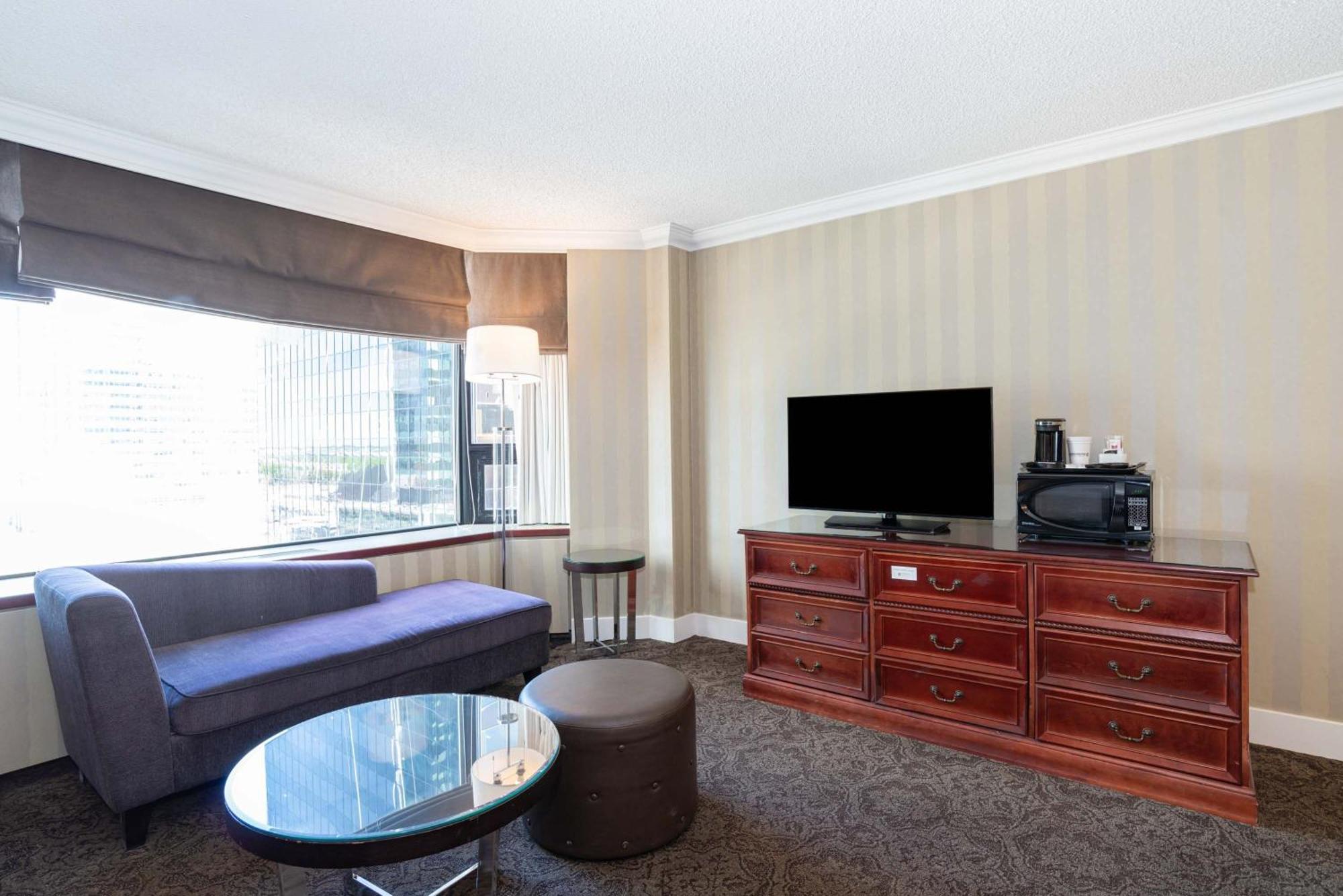 Hotel Sandman Signature Downtown Edmonton