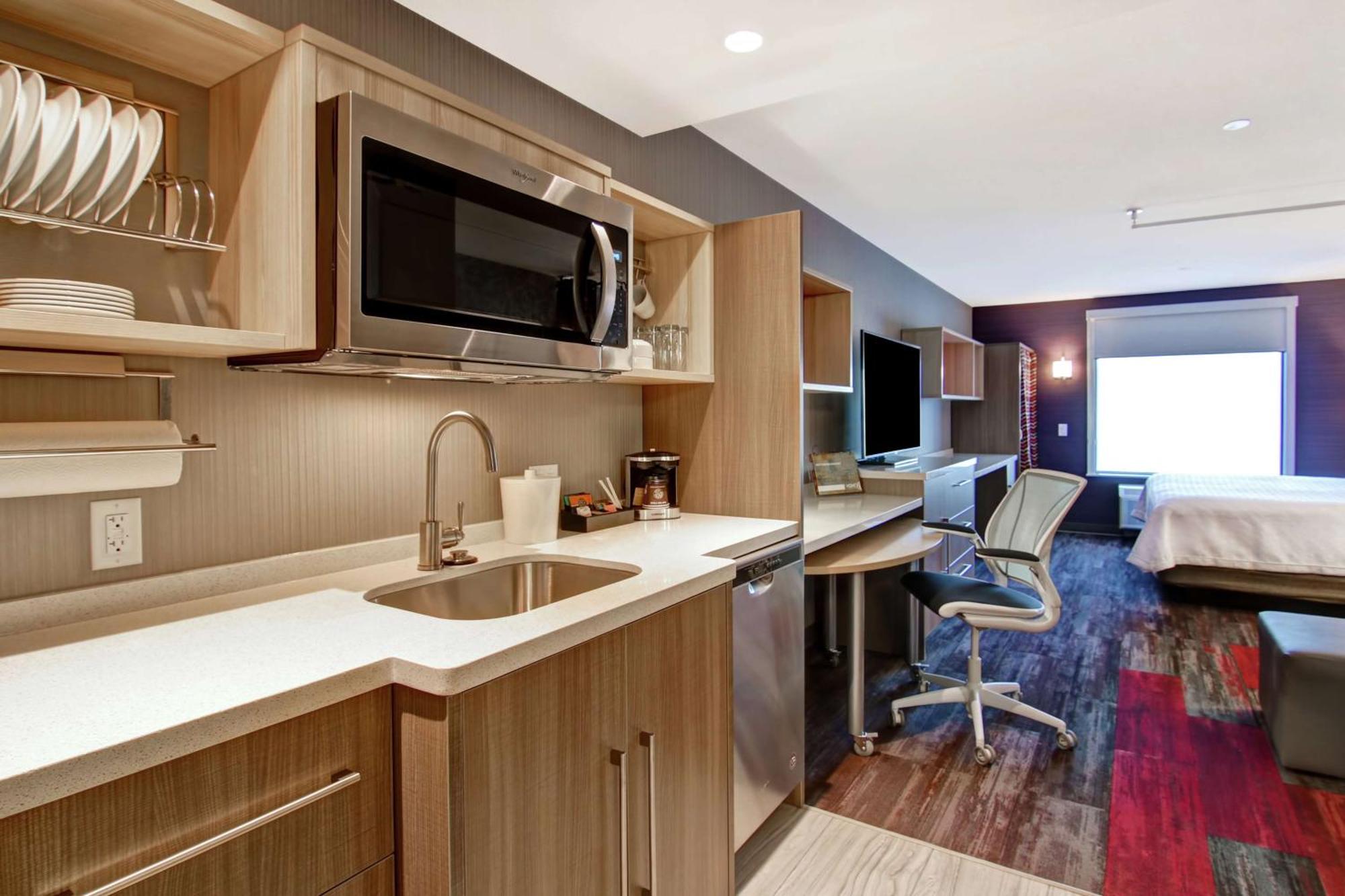 Home2 By Hilton South 3*