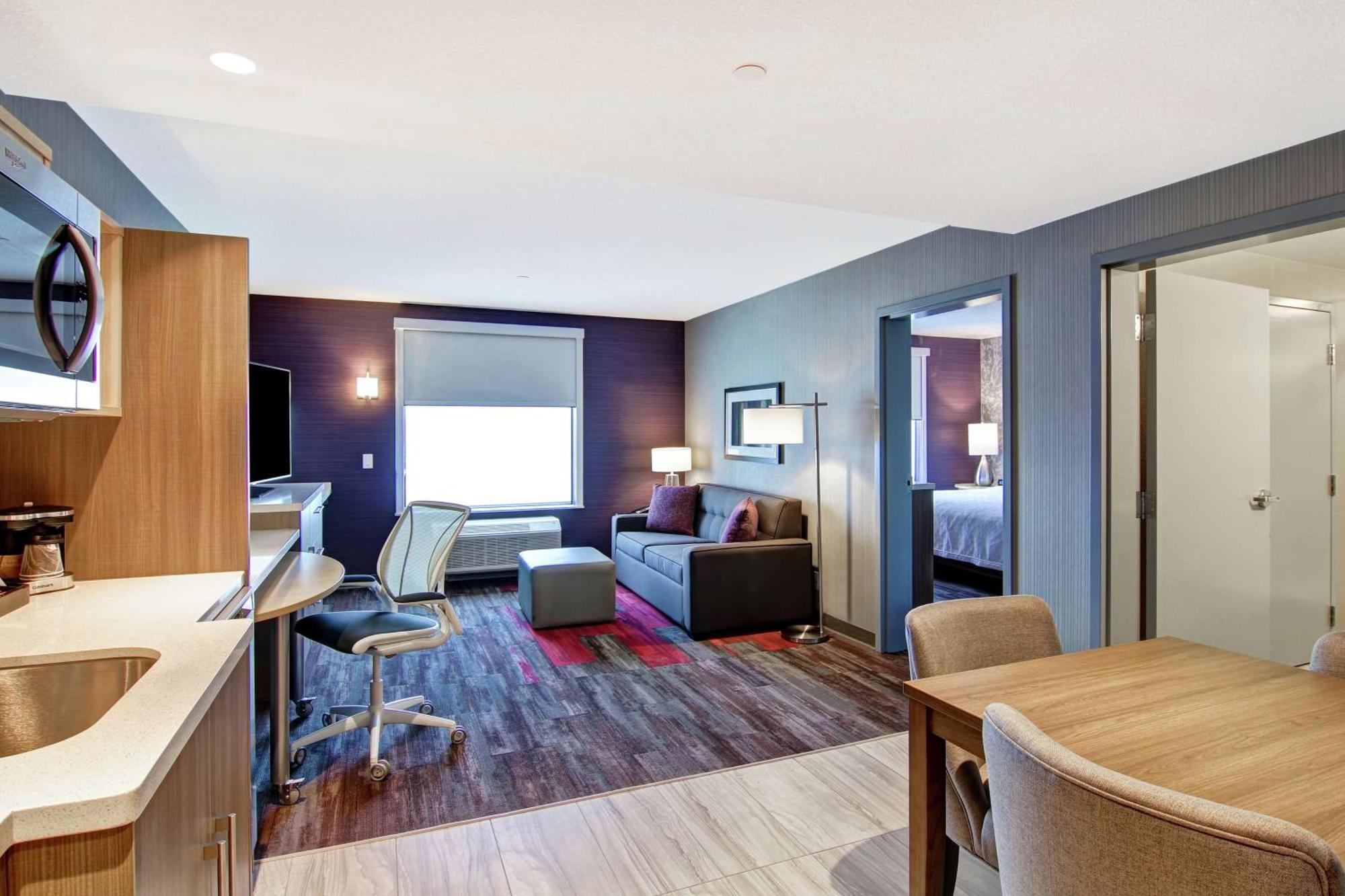 Home2 By Hilton South 3* Edmonton