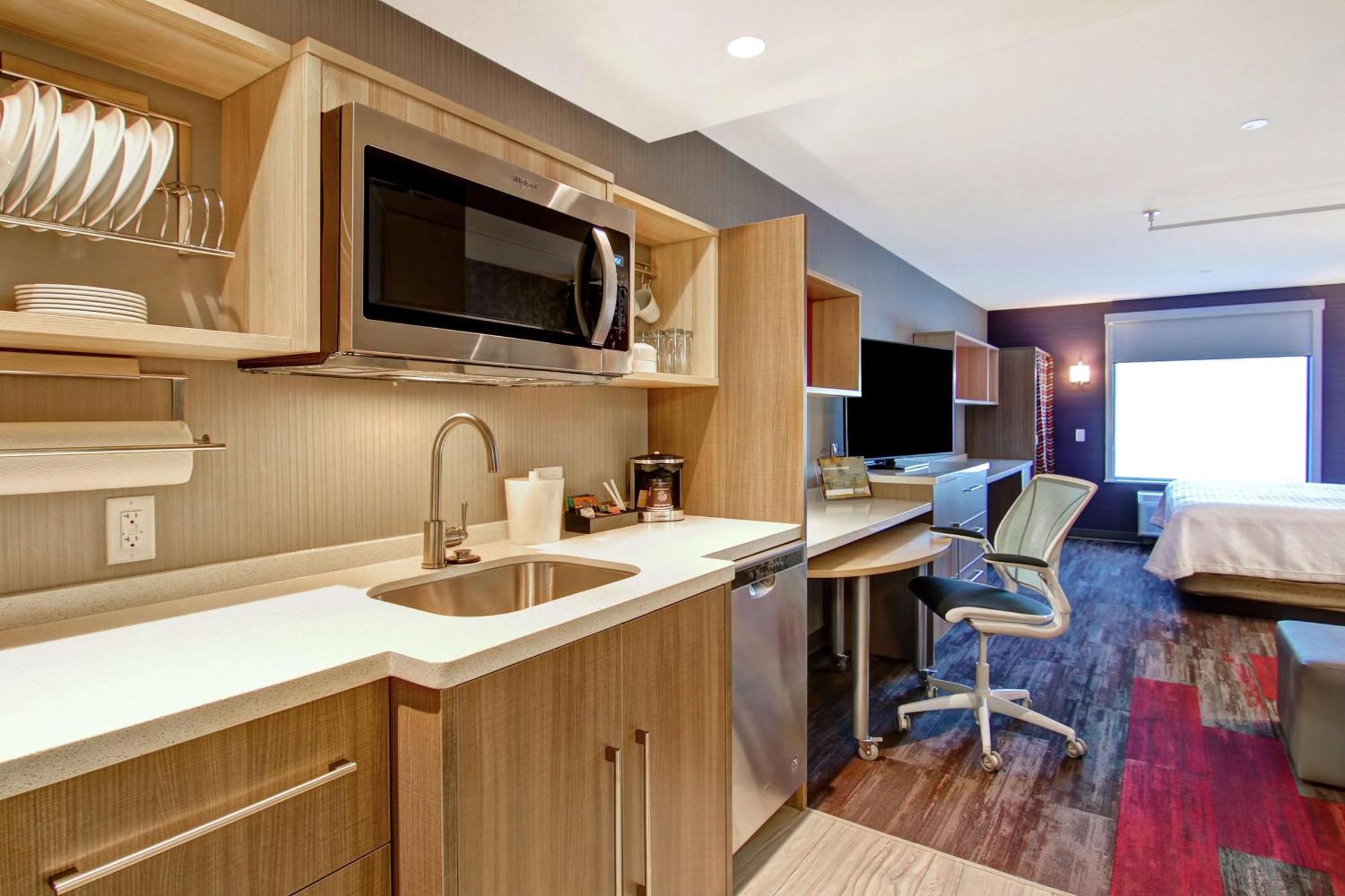 Home2 By Hilton South Edmonton