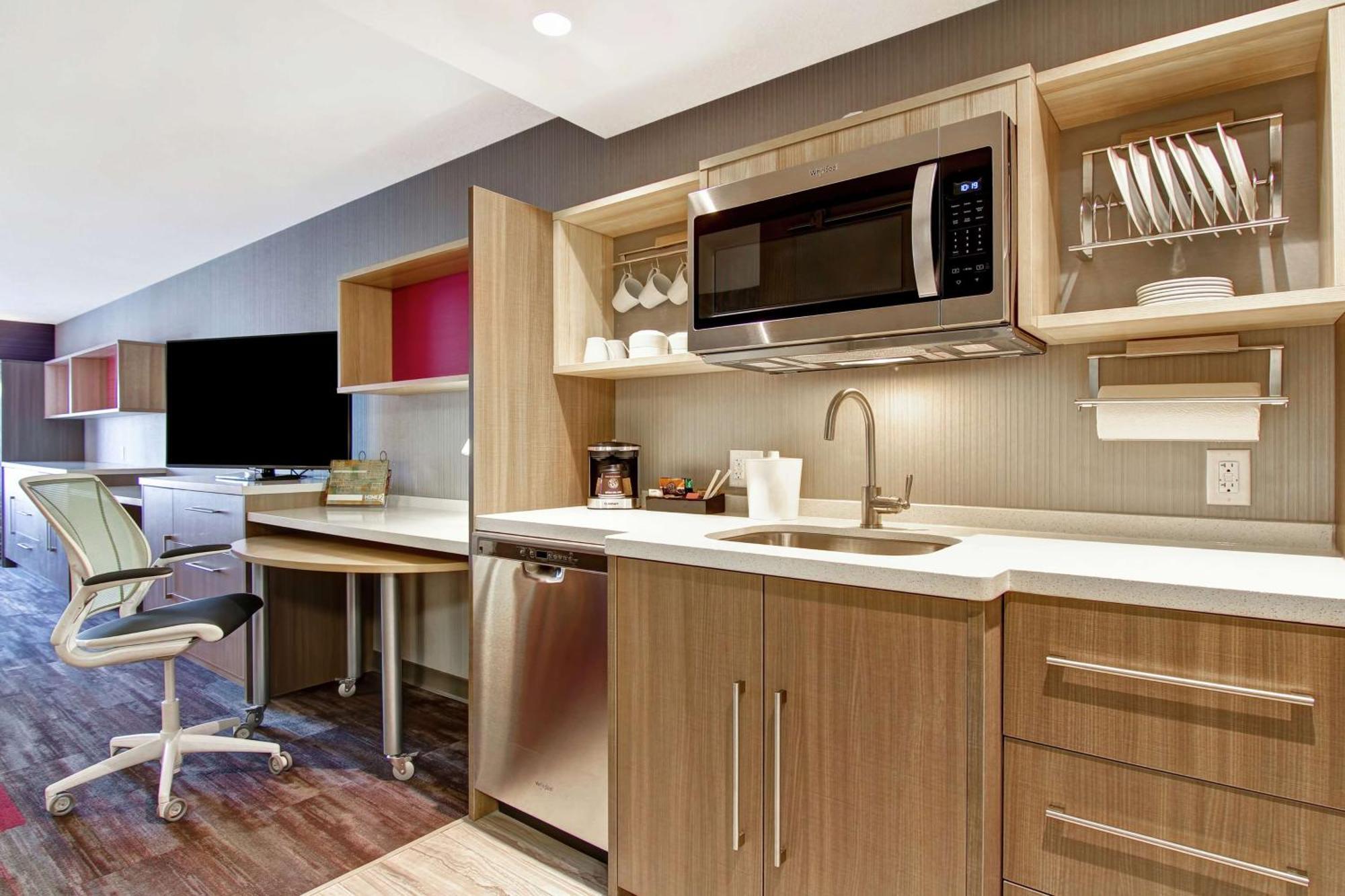 Home2 By Hilton South 3*