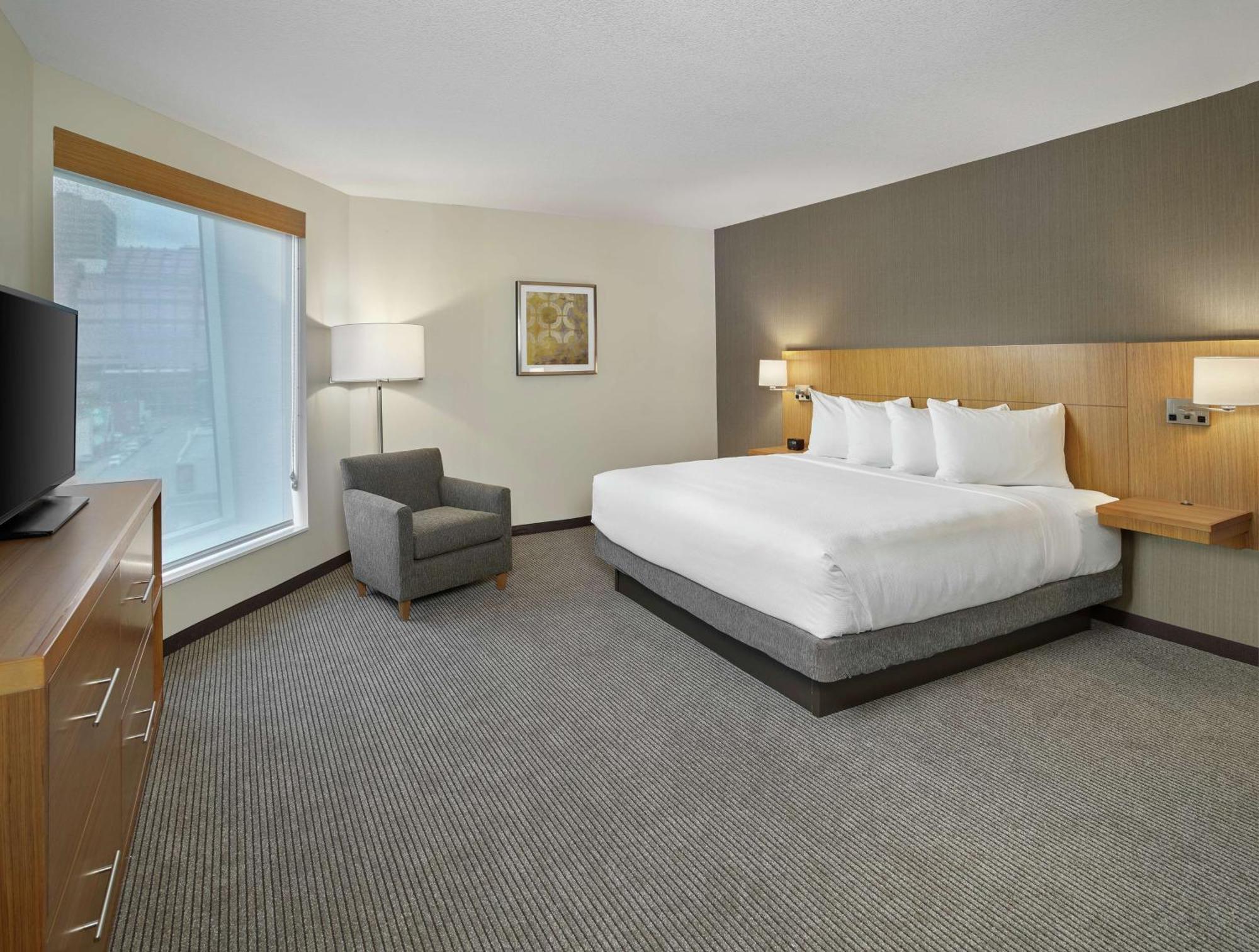 Doubletree By Hilton Downtown 4* Edmonton