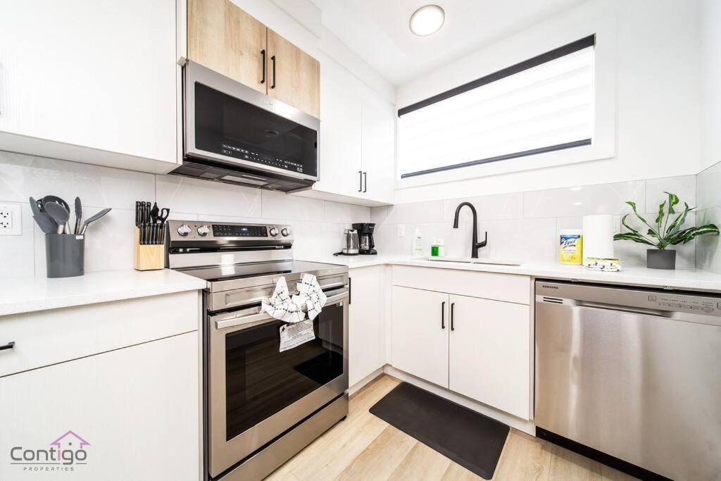 Apartment The Zen Den, King Bed, Near Dt, Wem, Heated Floor, Bsmt Edmonton
