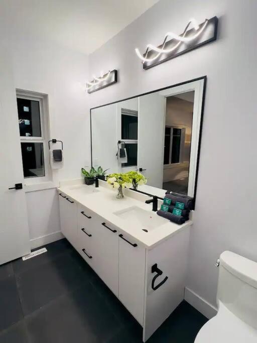 Holiday home M19 Stylish Modern Downtown Edmonton