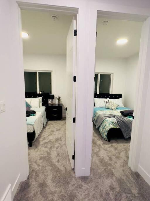 M19 Stylish Modern Downtown Holiday home Edmonton