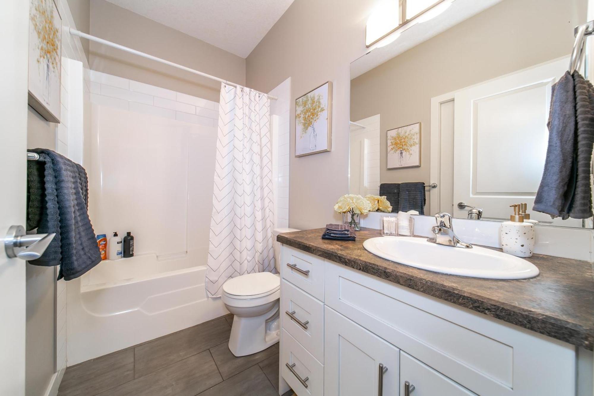 Executive - Long Welcome - Garage Parking - Free Wifi & Netflix