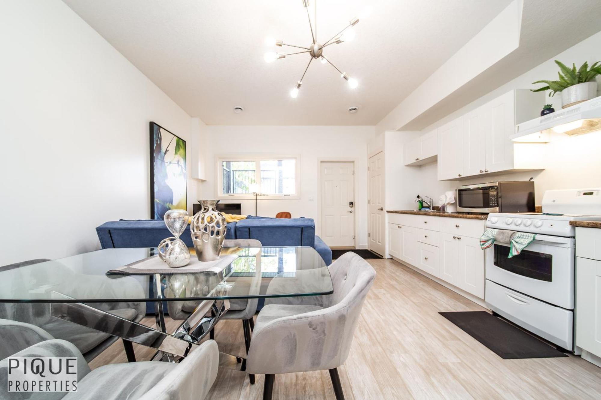 Holiday home Executive - Long Welcome - Garage Parking - Free Wifi & Netflix Edmonton