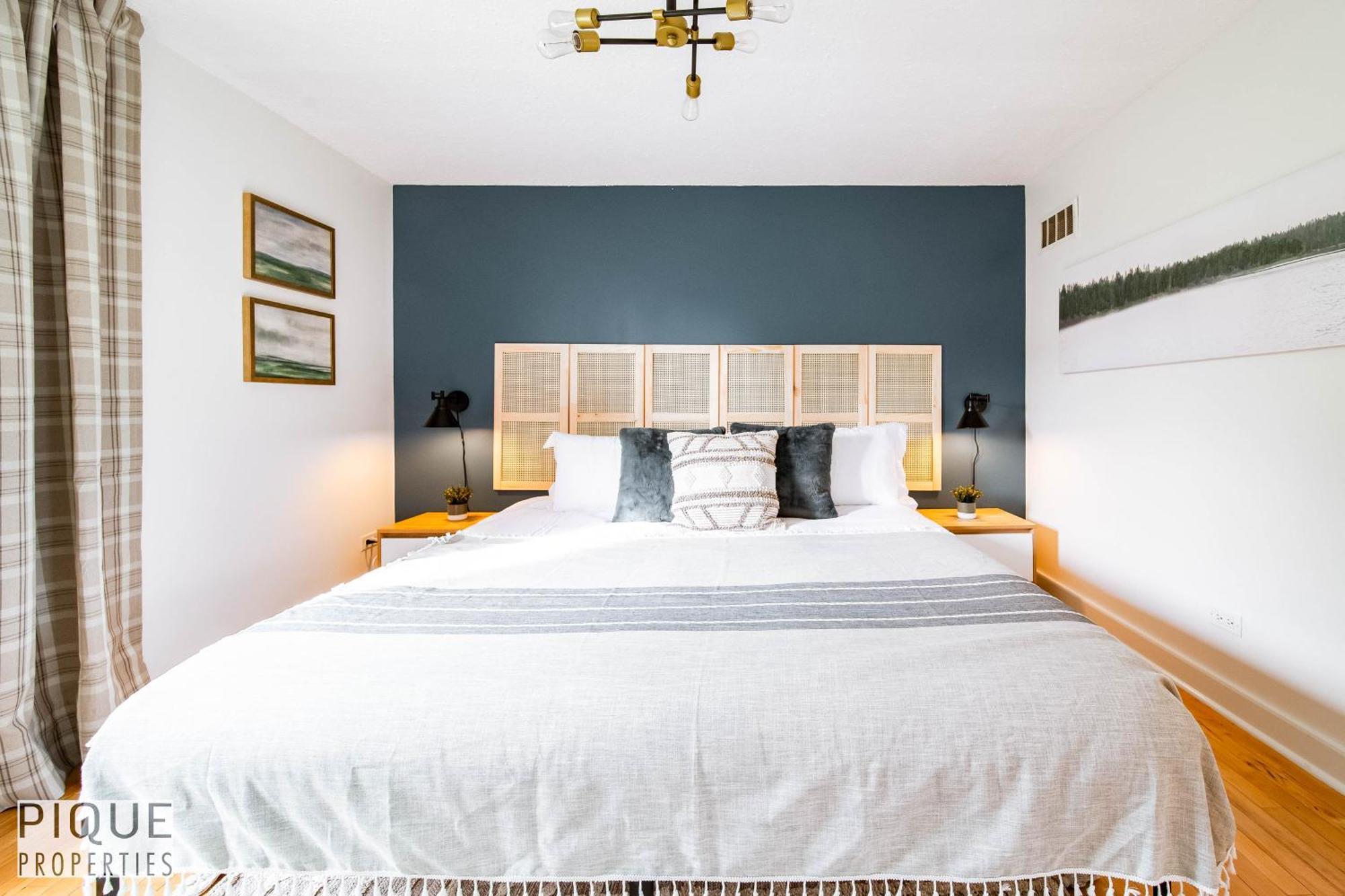 5 Bedroom Nordic Home, Pet Friendly, Garage, Wifi, Foosball! *