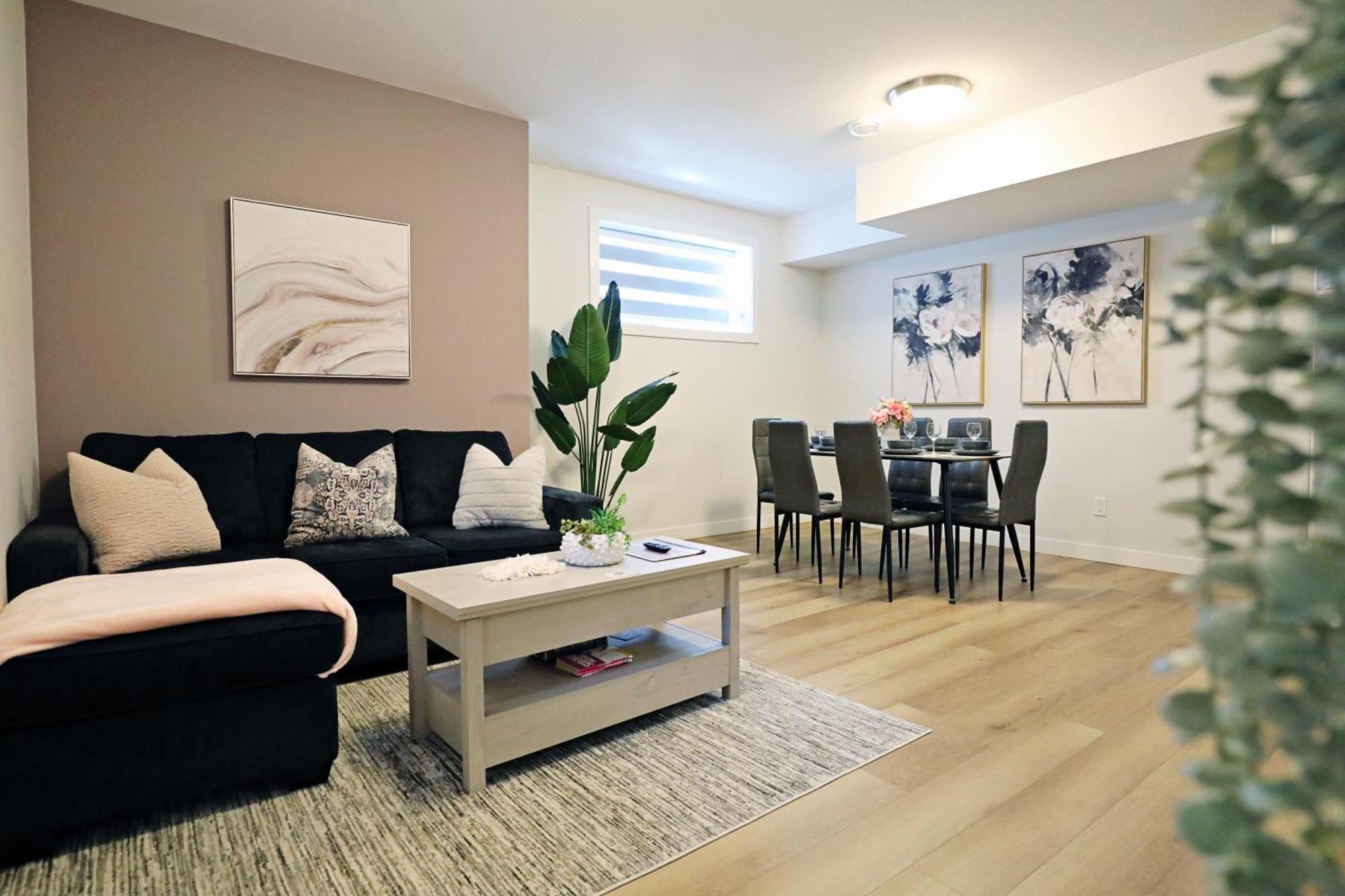 Downtown King Beds,long Stays,disney+ * Edmonton