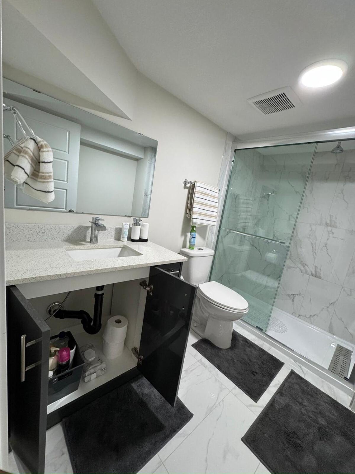 Djoshuas Place Apartment Edmonton