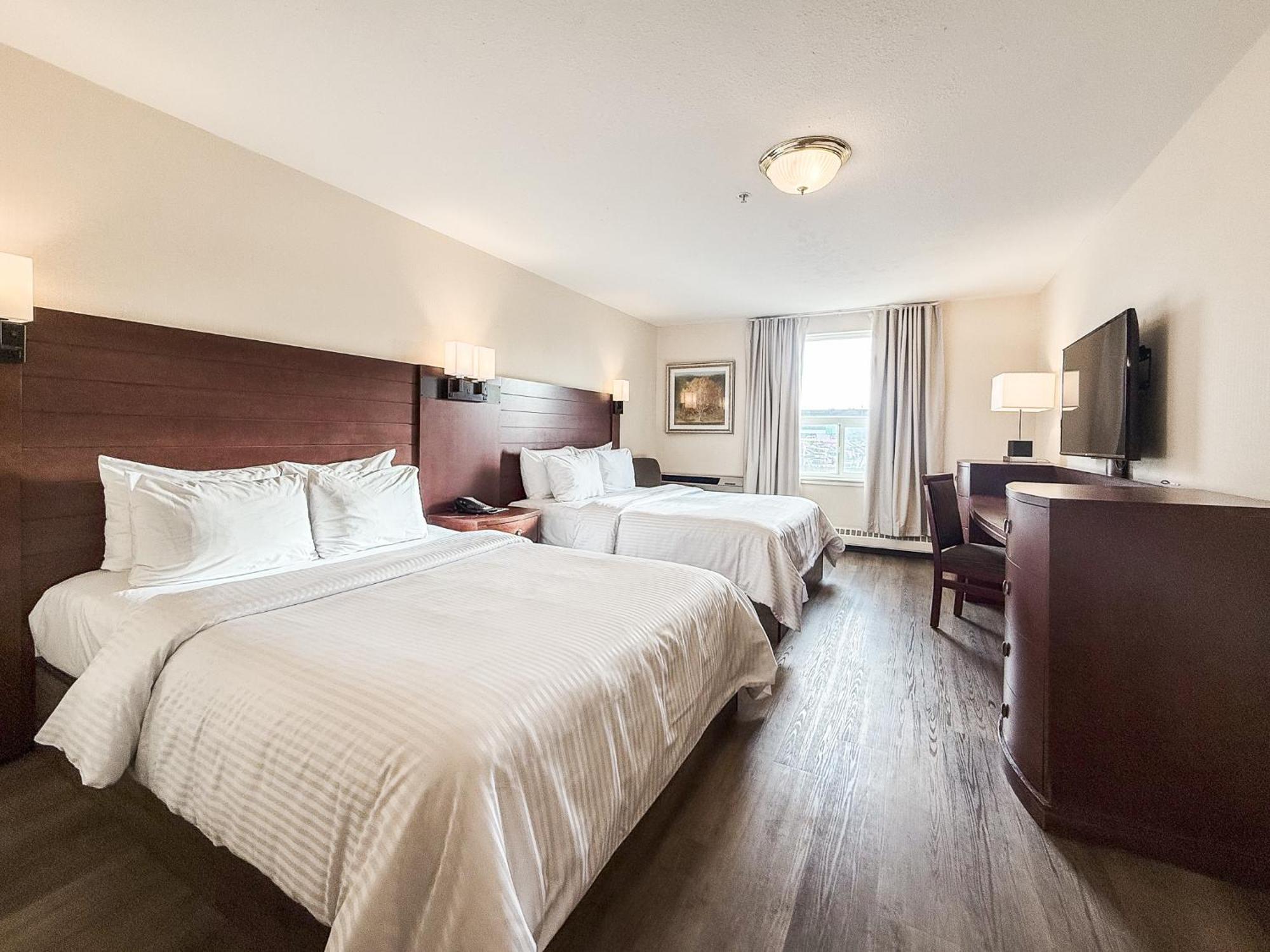 West Mall Inn