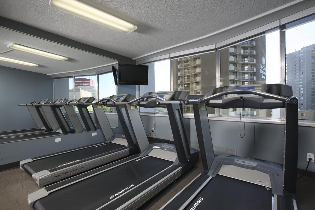 Hotel Chateau Lacombe Edmonton