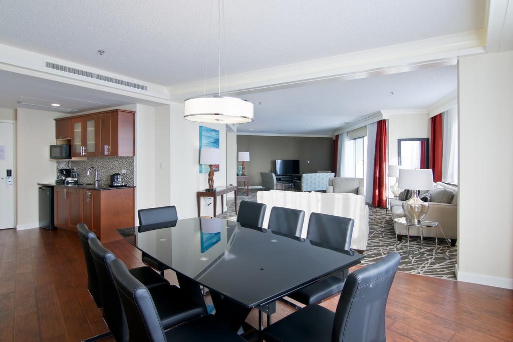 Chateau Lacombe