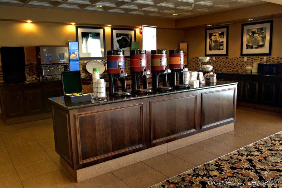 Hampton & Edmonton/west Hotel