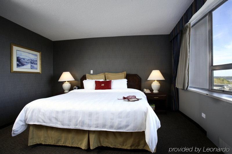 Chateau Lacombe Edmonton