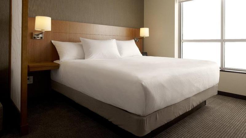 Doubletree By Hilton Downtown 4*
