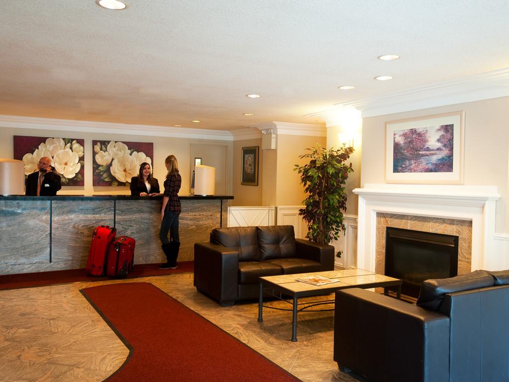 Inn West Mall Edmonton