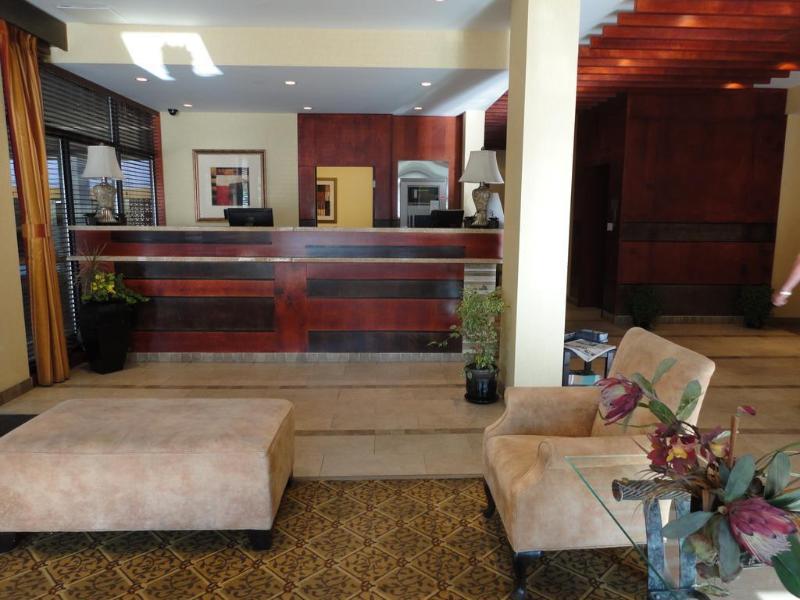 Hotel Days & By Wyndham West