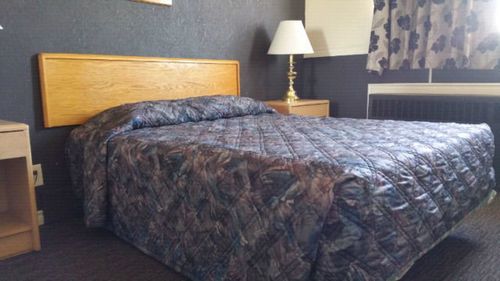 Hotel Ramada By Wyndham West & 3*