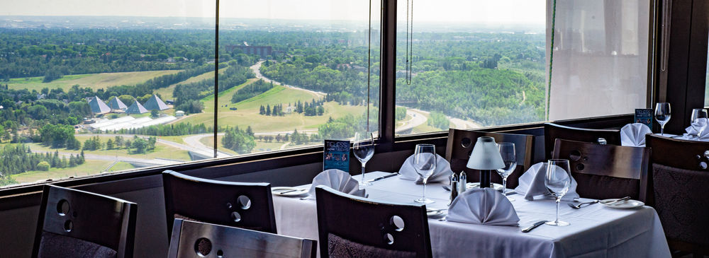 Hotel Chateau Lacombe Edmonton