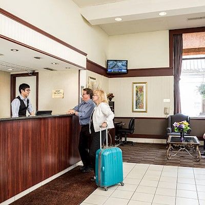 Travelodge By Wyndham South Hotel 3*