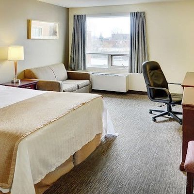 Travelodge By Wyndham South