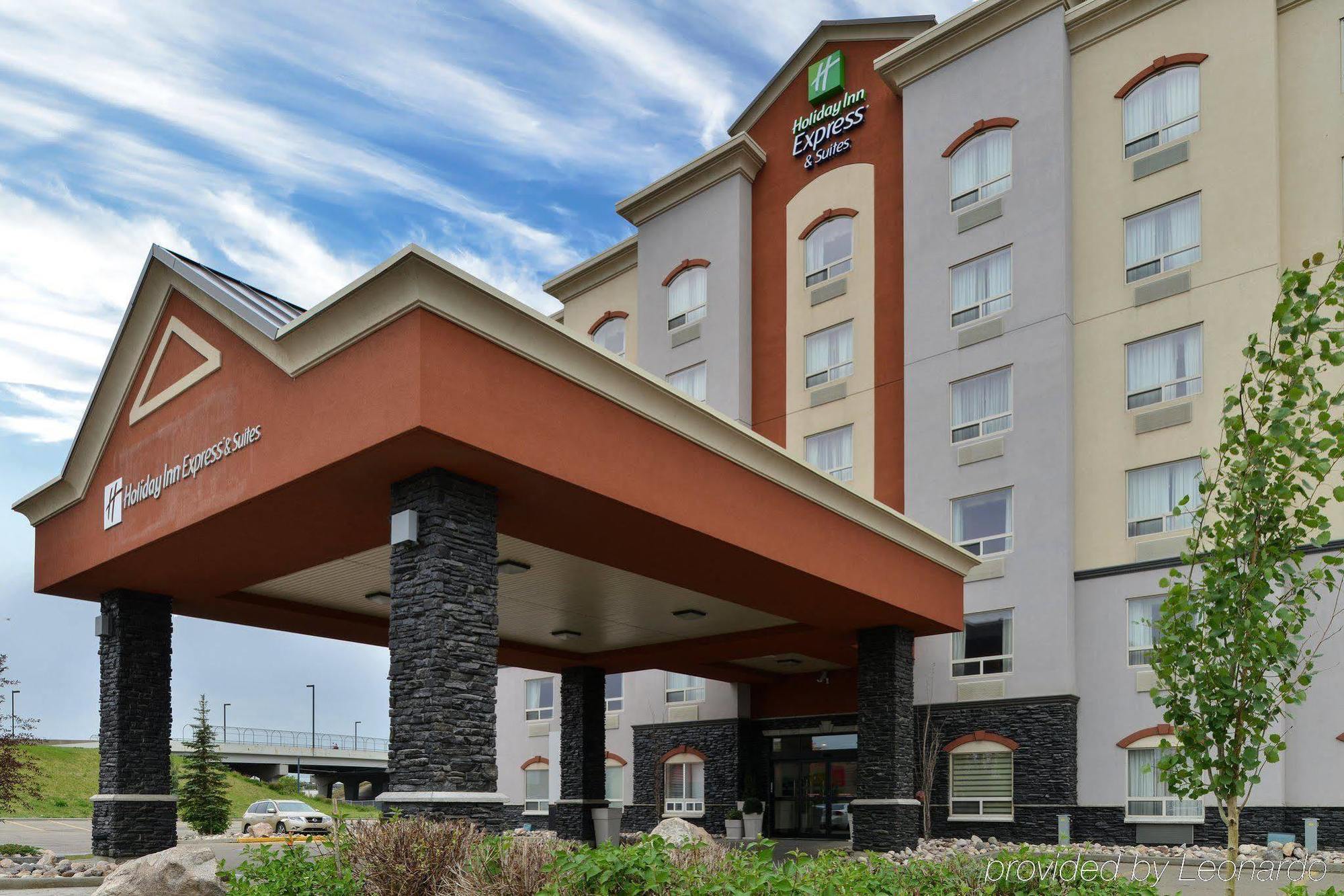 Holiday Express North By Ihg Hotel
