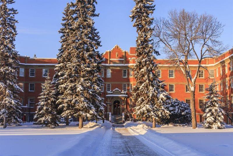 Hostel Of Alberta - *