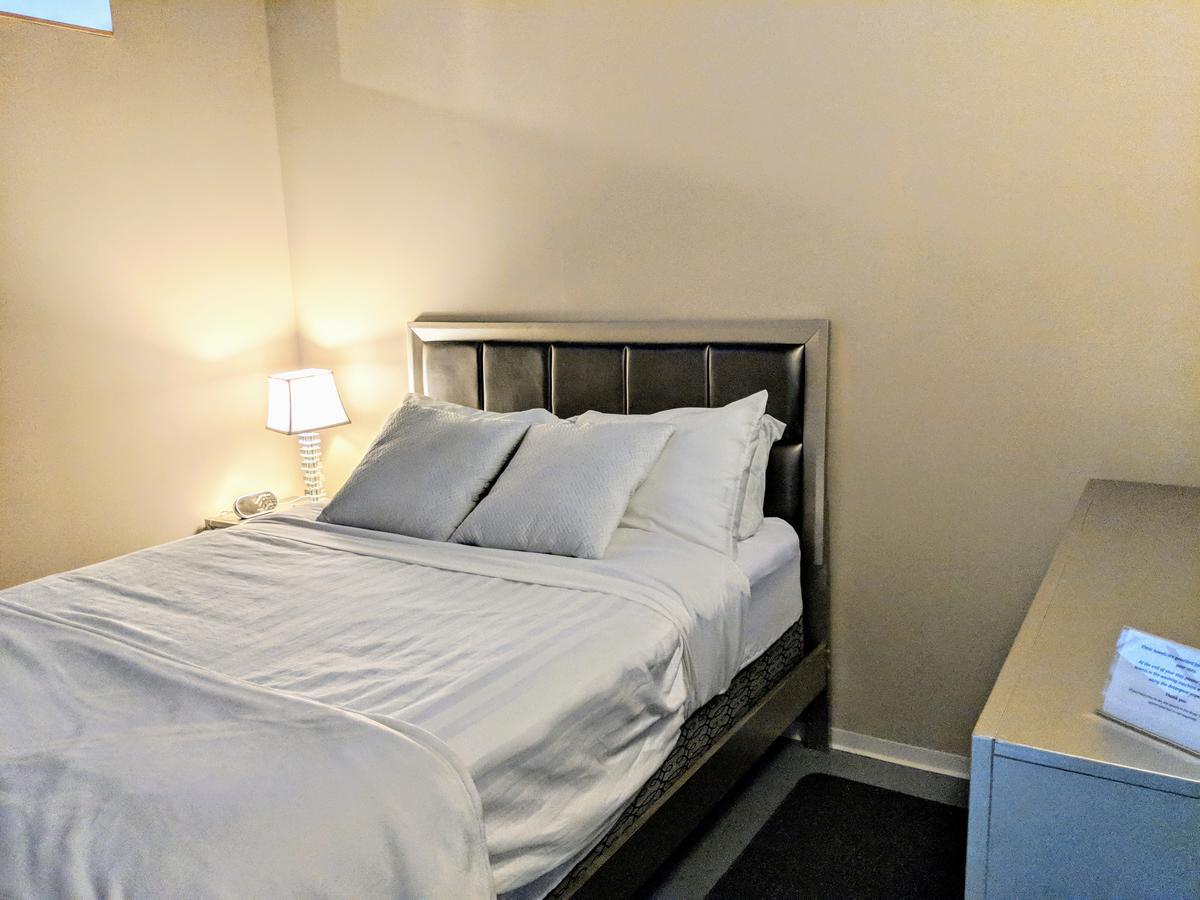 Modern Downtown Loft Near Rogers Place,shaw Conf Edmonton