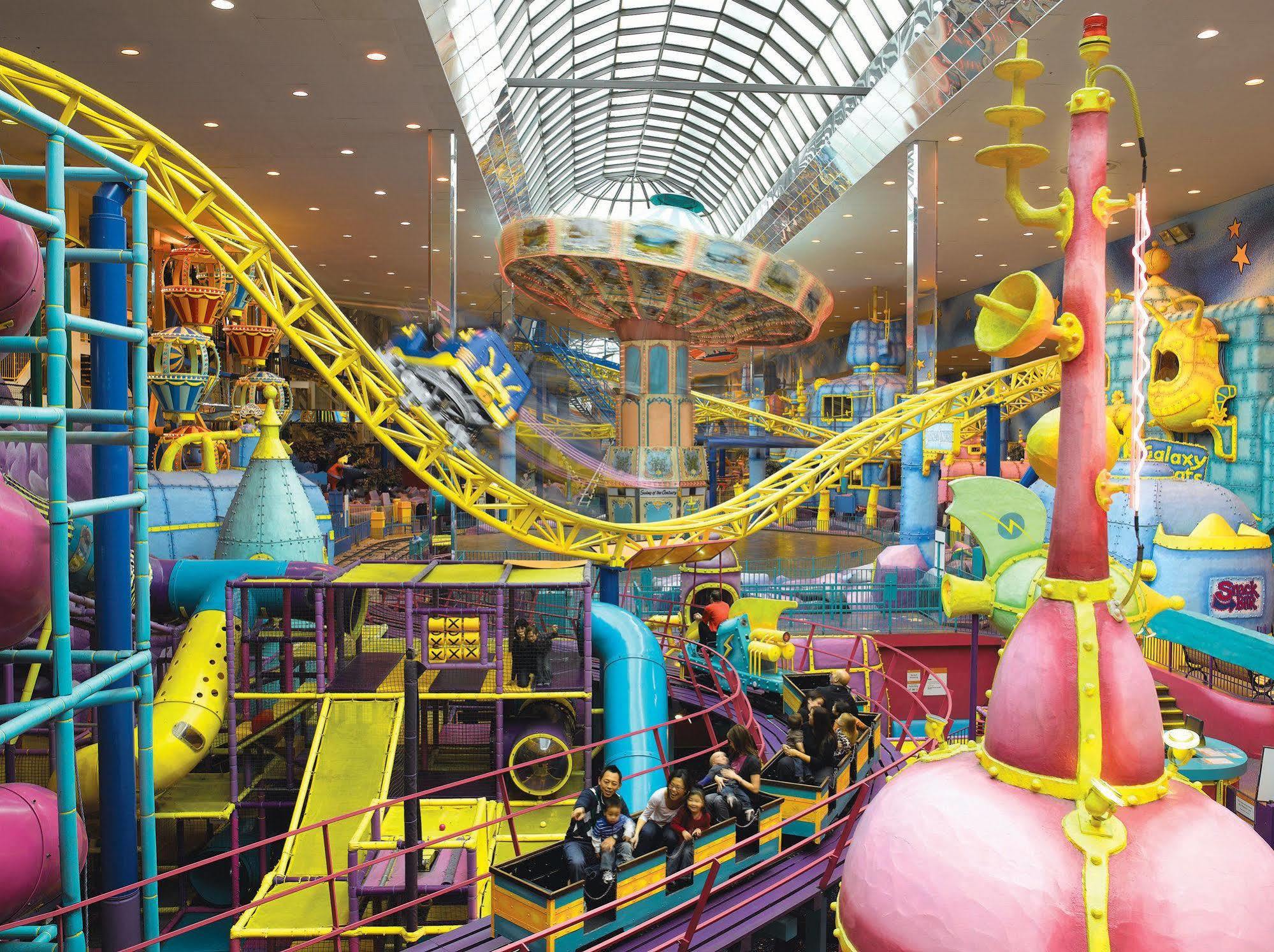 Inn West Mall 2*