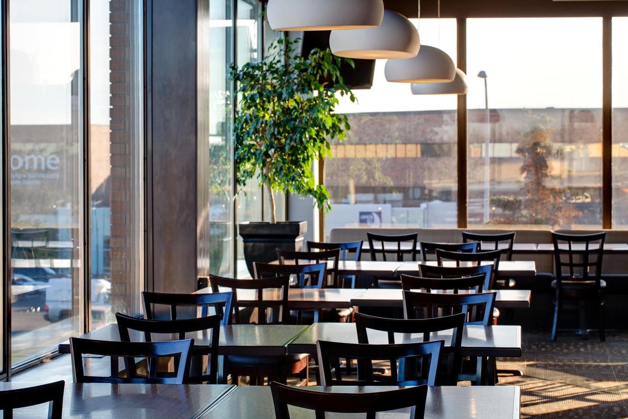 Hotel Western Centre 3*