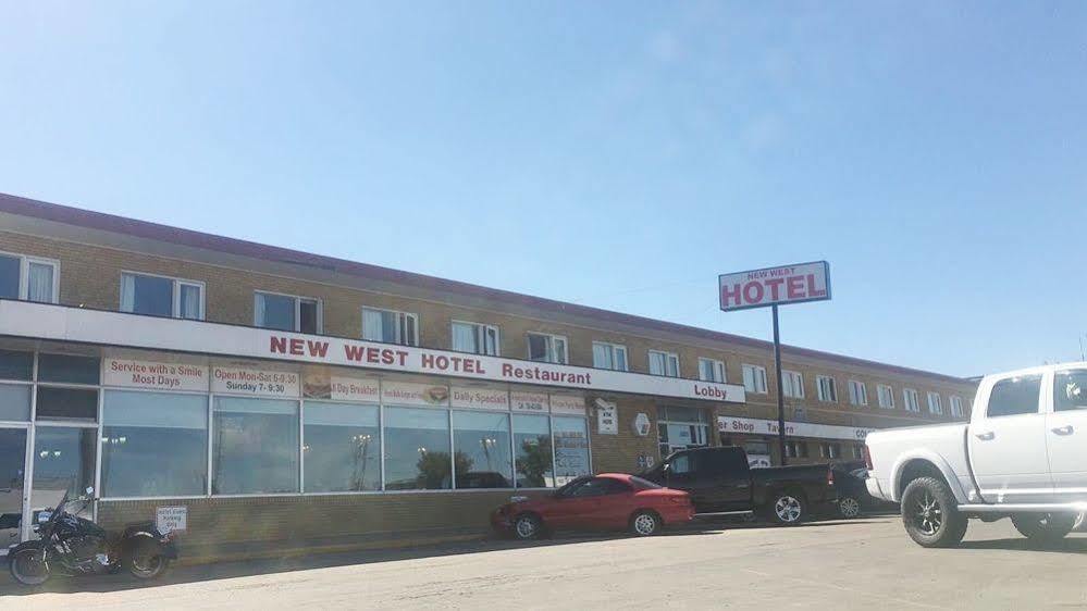 Ramada By Wyndham West & 3*
