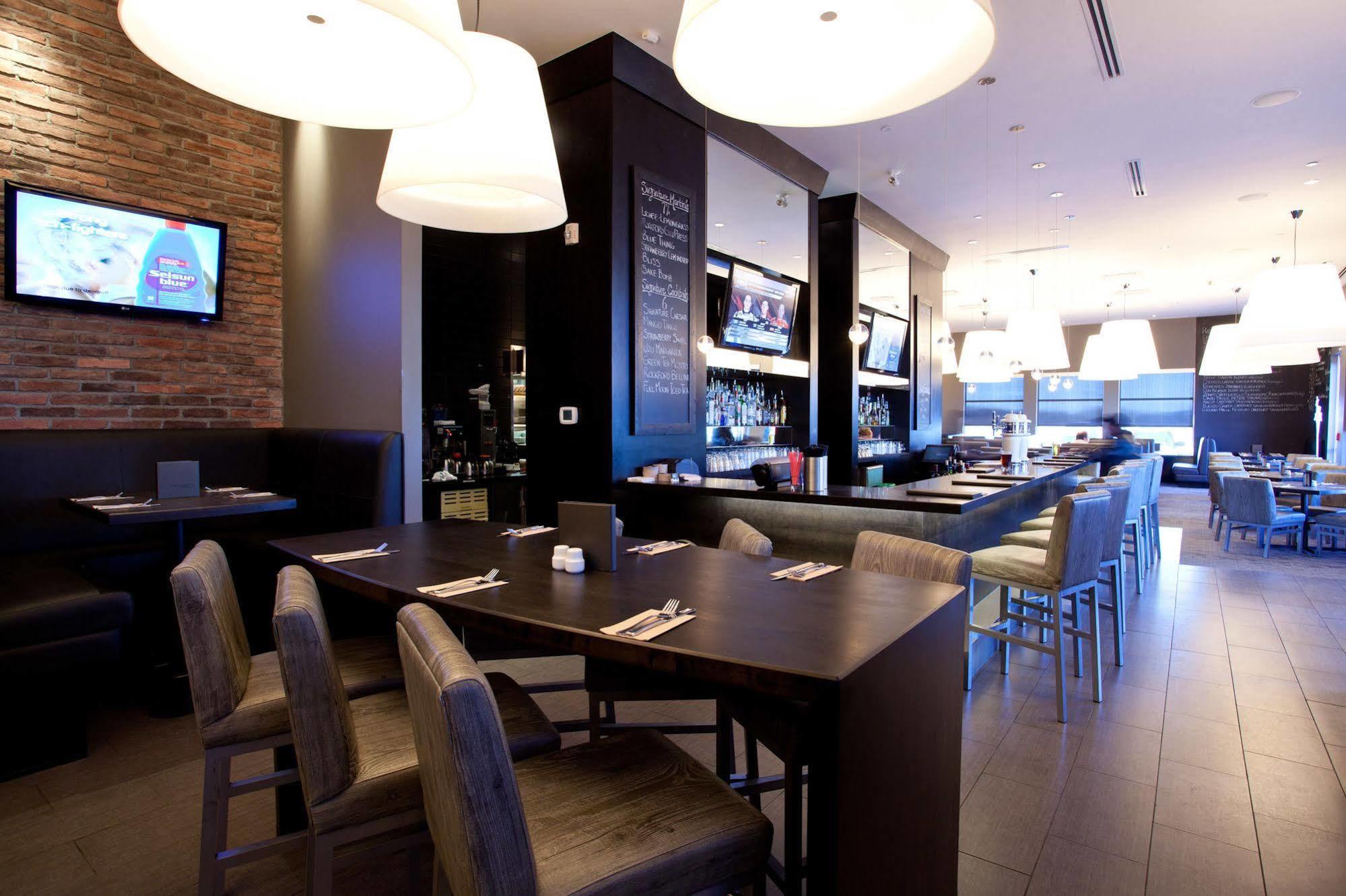 Hotel Sandman Signature South Edmonton