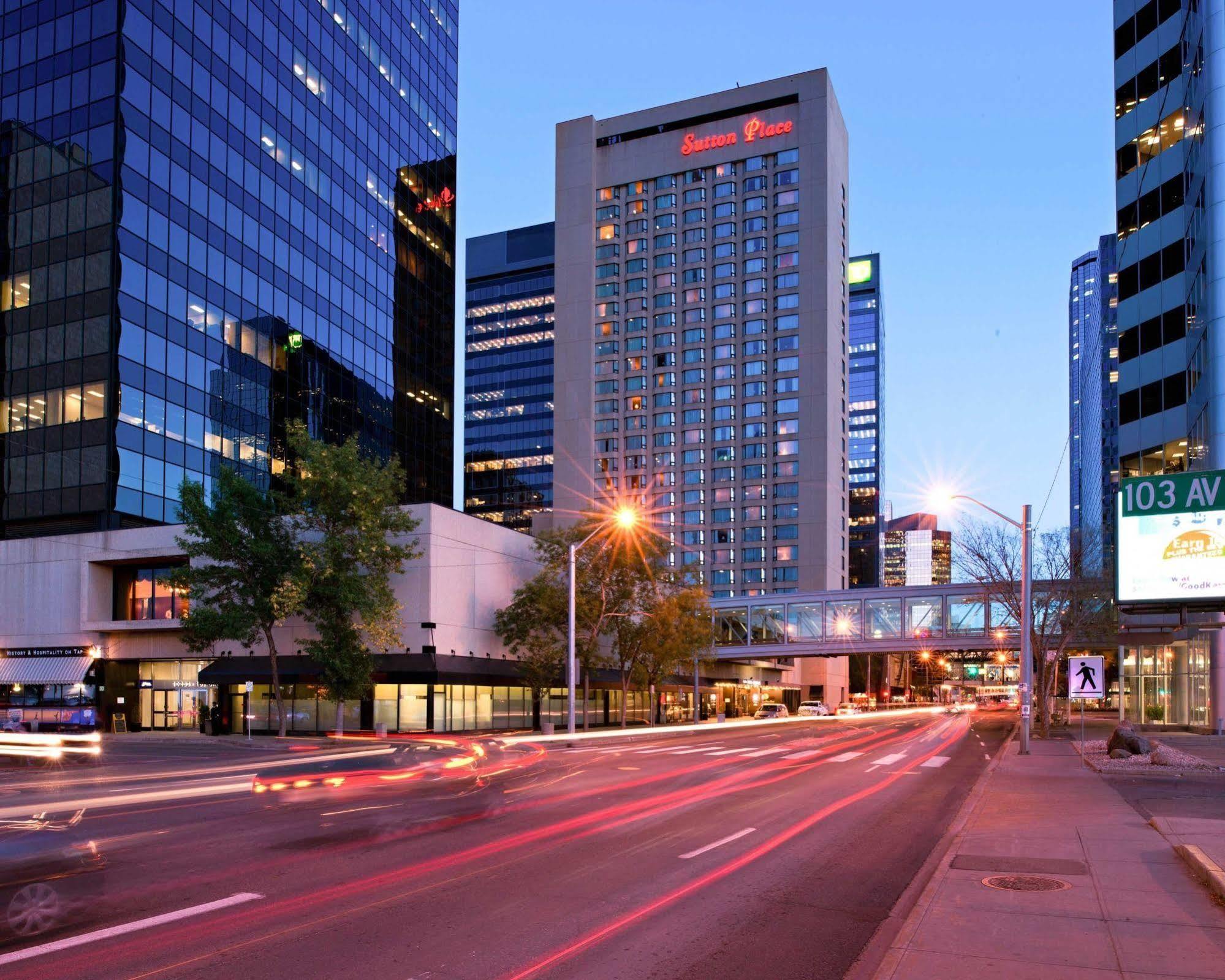 Sandman Signature Downtown Hotel