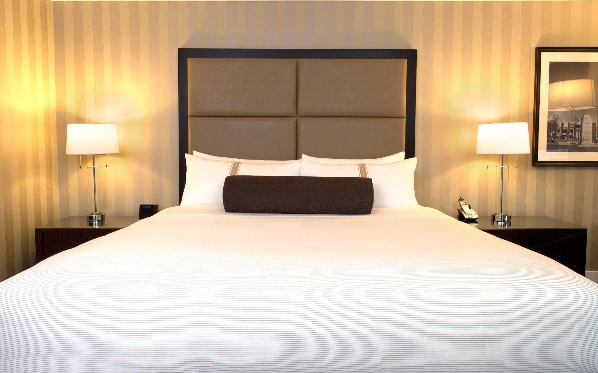 Hotel Sandman Signature Downtown Edmonton