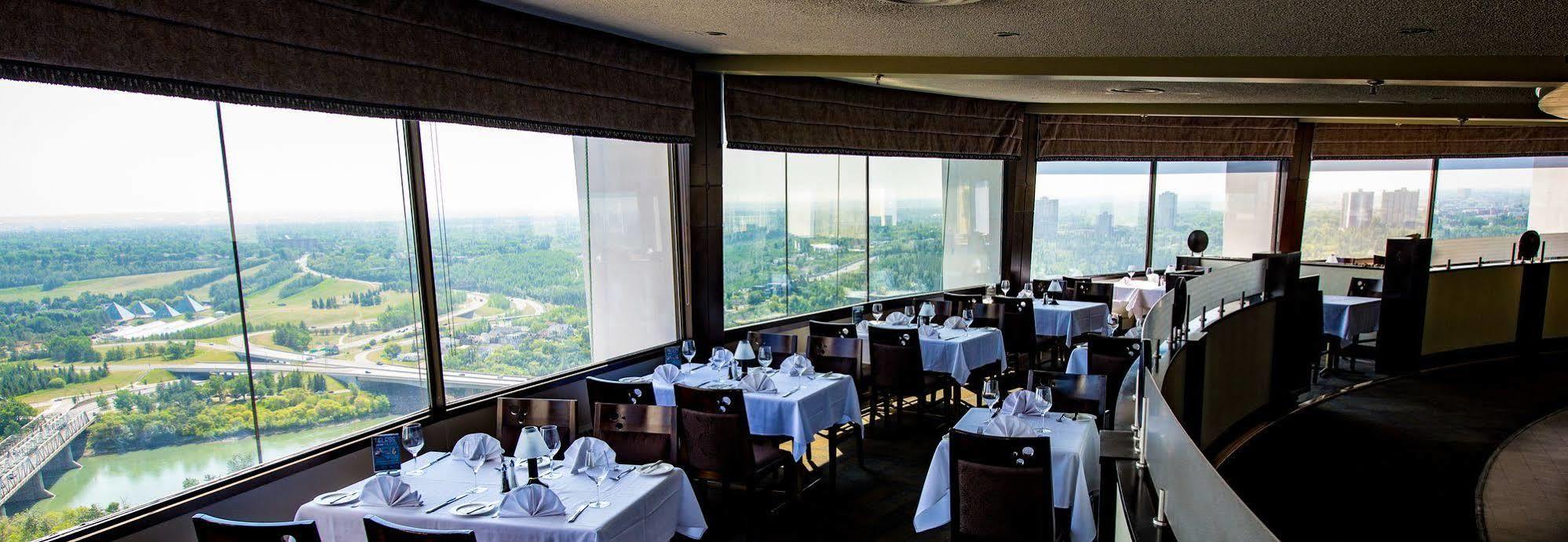 Chateau Lacombe Hotel 4*