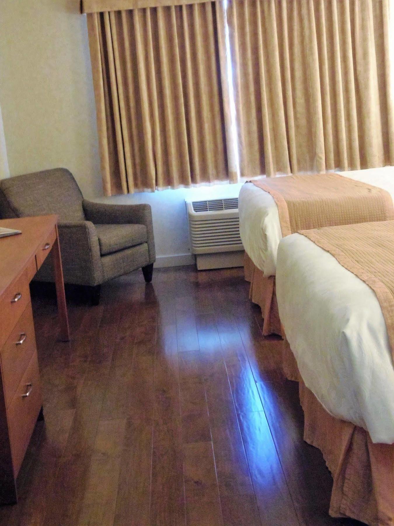 Rosslyn & Hotel 3*