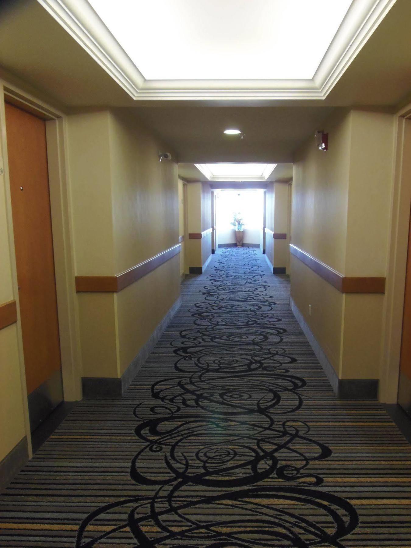 Hotel Rosslyn & Edmonton