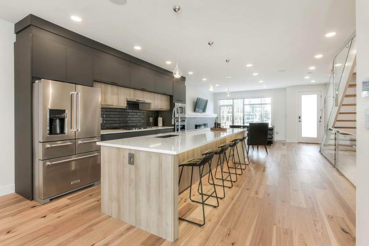 New Luxury Townhome *