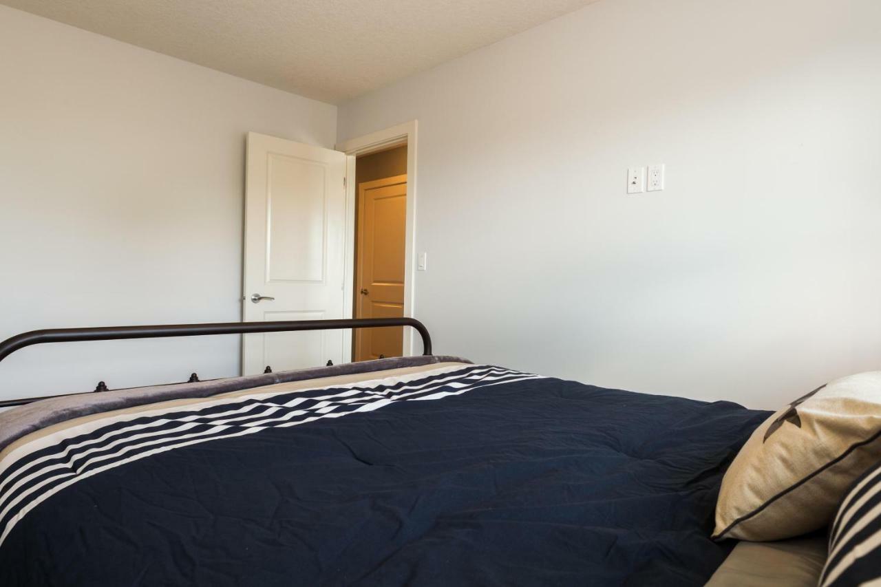 Mountain House * Edmonton