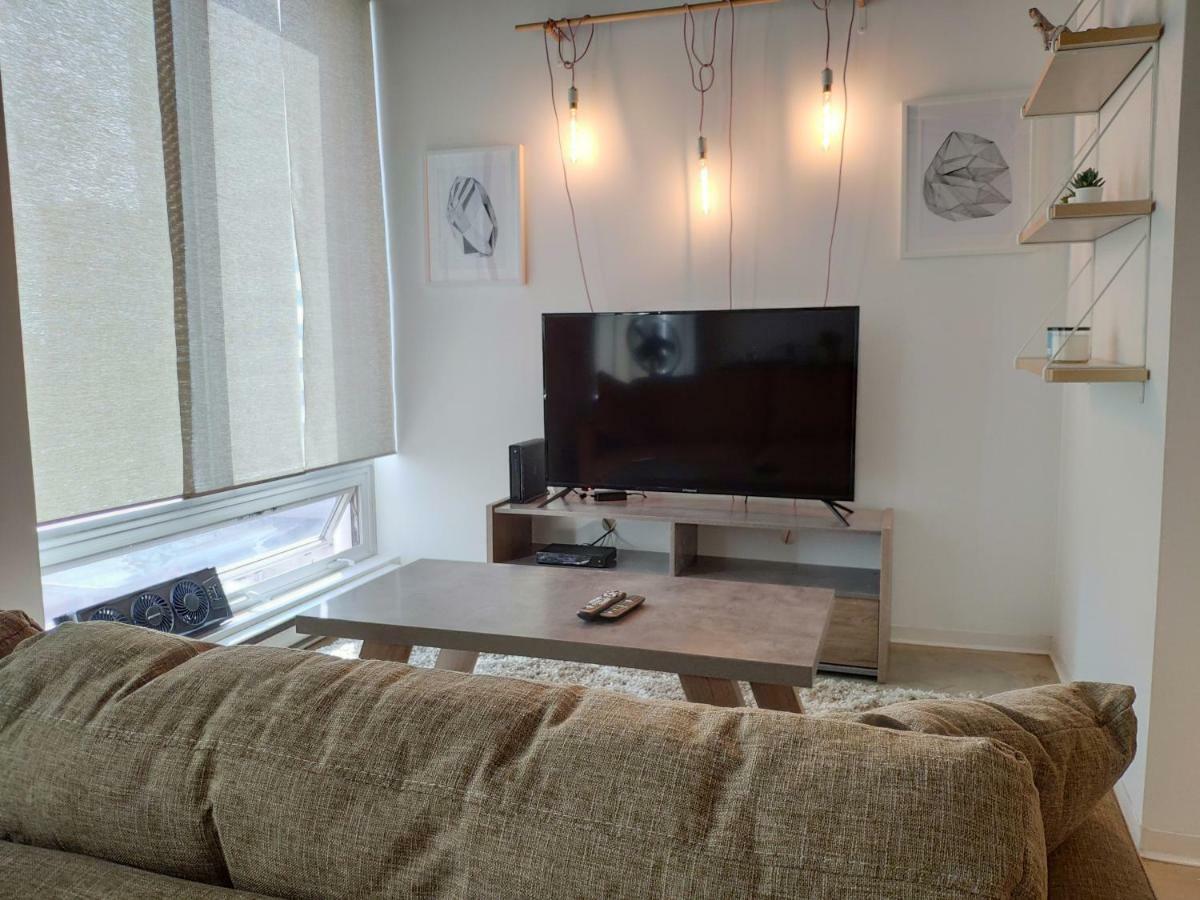 Modern Downtown Loft Near Rogers Place,shaw Conf Edmonton