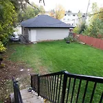 French Garden Escape I Walk To River Valley I W Free Parking & Fast Wifi!