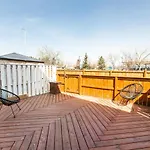 Cozy 3Bd W/Ac, Patio, Theatre Room, 15 Min To Dt