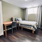 Private Rooms Close To Nait Guest House For Men Only