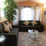 We 4 You 3Bed 6 Sleep Ac Free Garage Parking